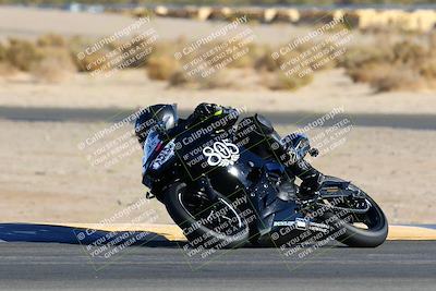 media/Feb-26-2022-CVMA (Sat) [[cf63580b09]]/Race 4 500 Supersport-350 Supersport/